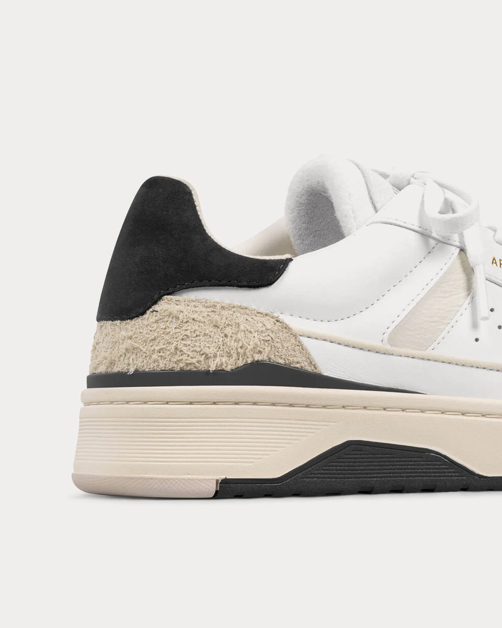 Clay Leather Off White / Dark Blue Low Top Sneakers