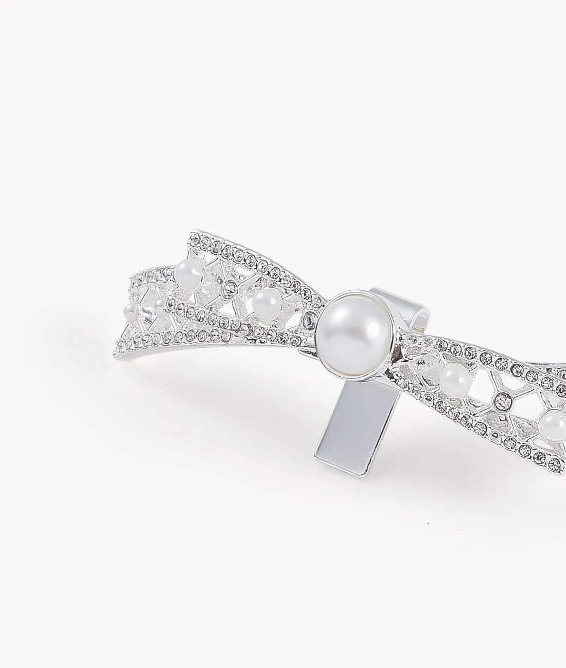 Cutout Bow Buckle