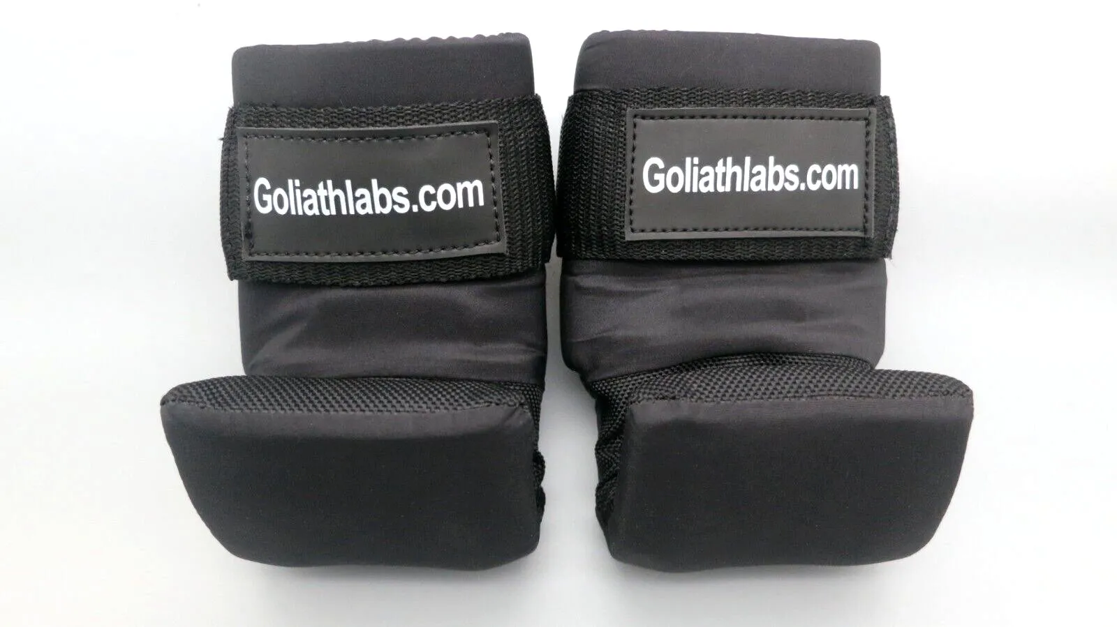 Goliath Labs Gravity Inversion Boots for Upper Body Workouts ‚ Comfortable, Sturdy Design ‚ Easy to Use ‚ Black