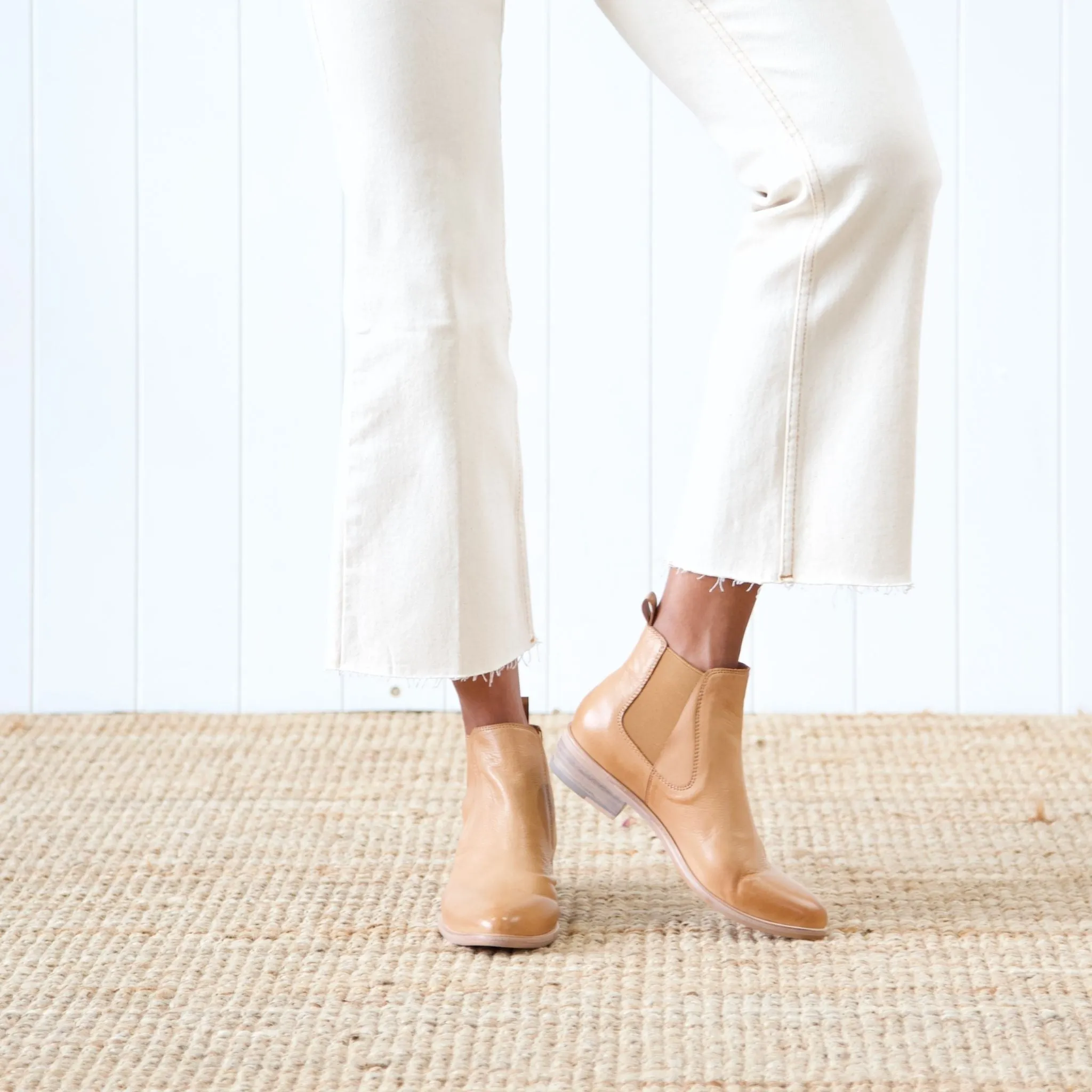 Intan Dark Tan Leather Ankle Boots