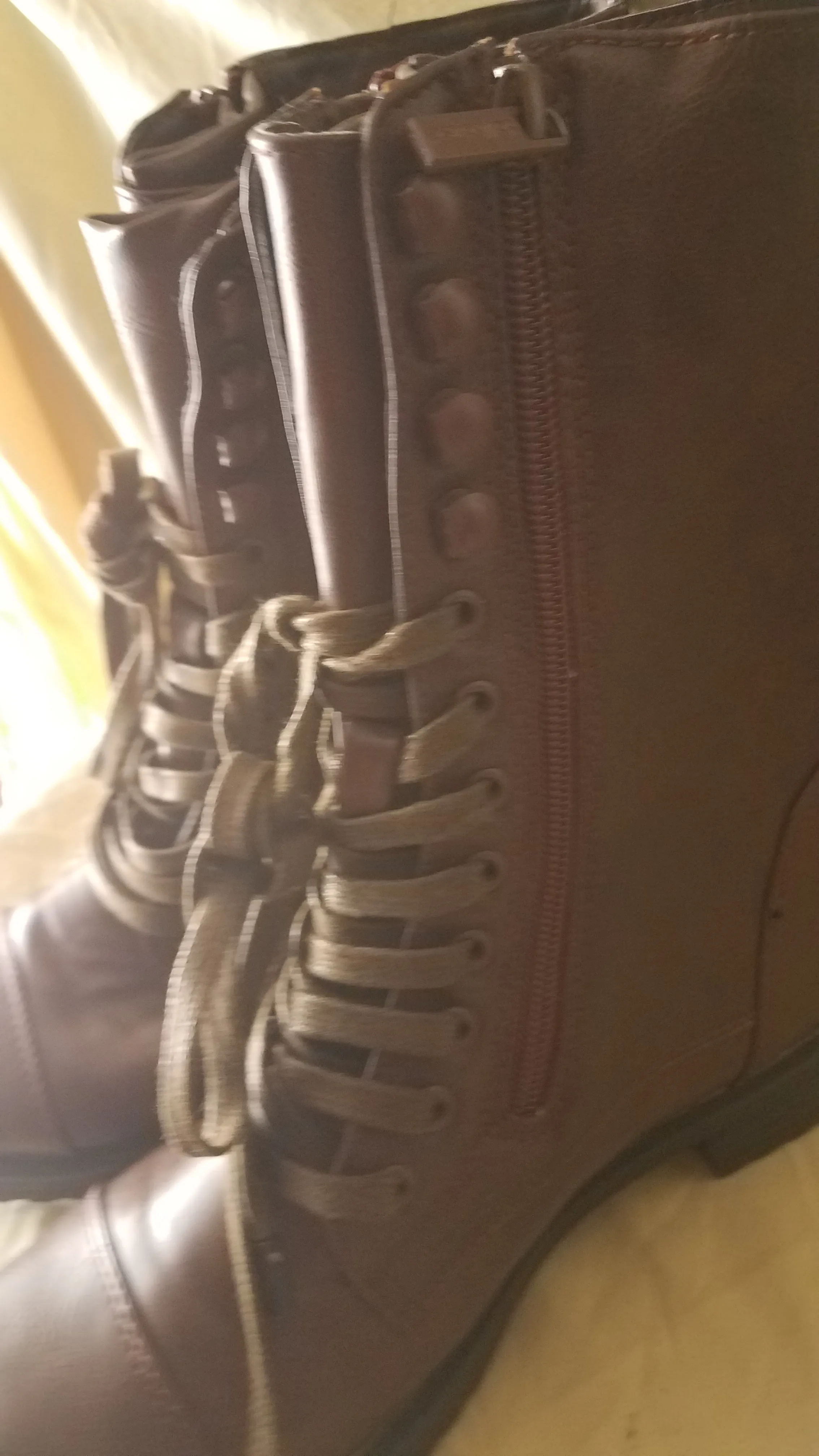 Women's Brown Size 8.5 DOLLHOUSE Laceup / Zip Up Boots