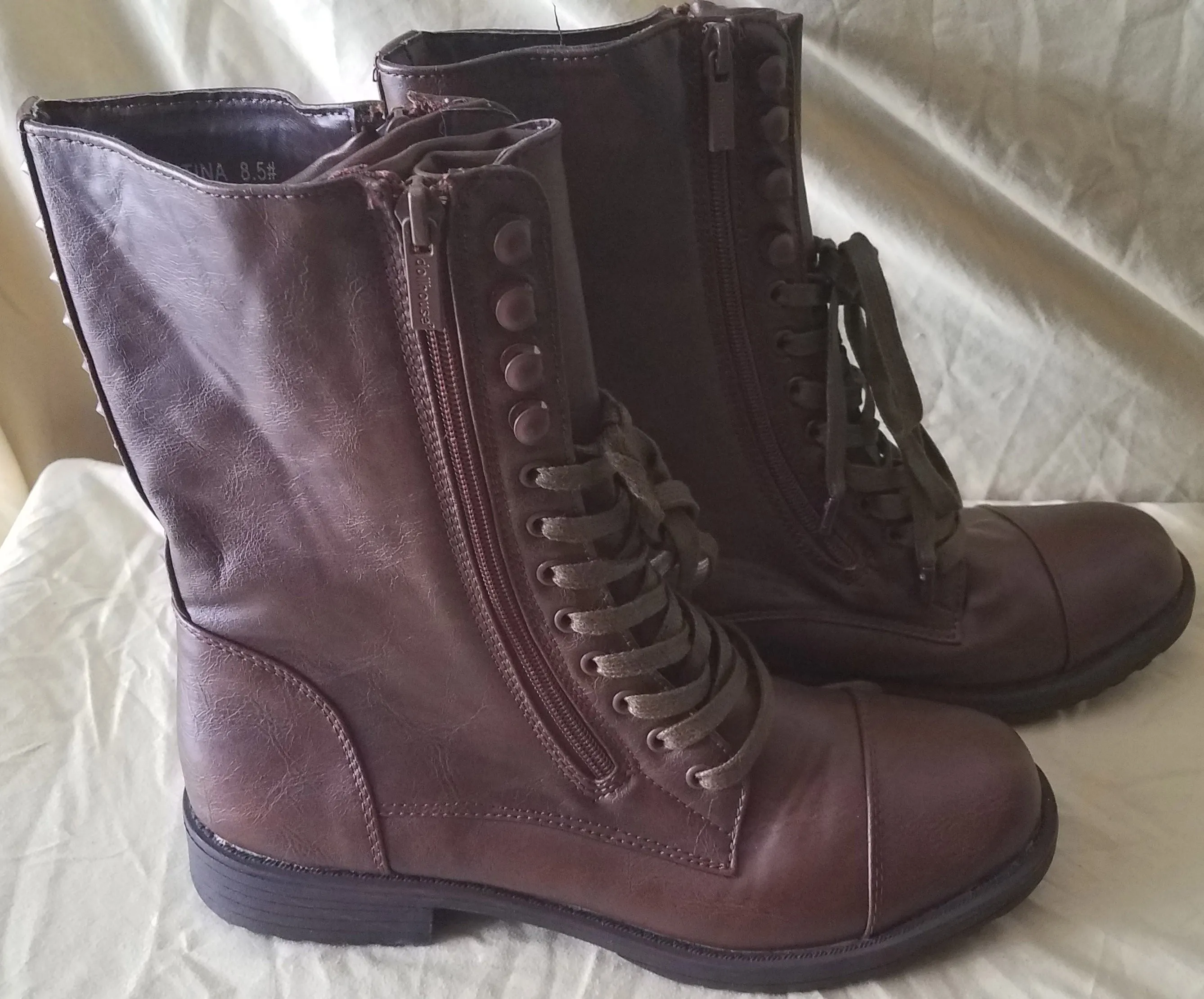 Women's Brown Size 8.5 DOLLHOUSE Laceup / Zip Up Boots